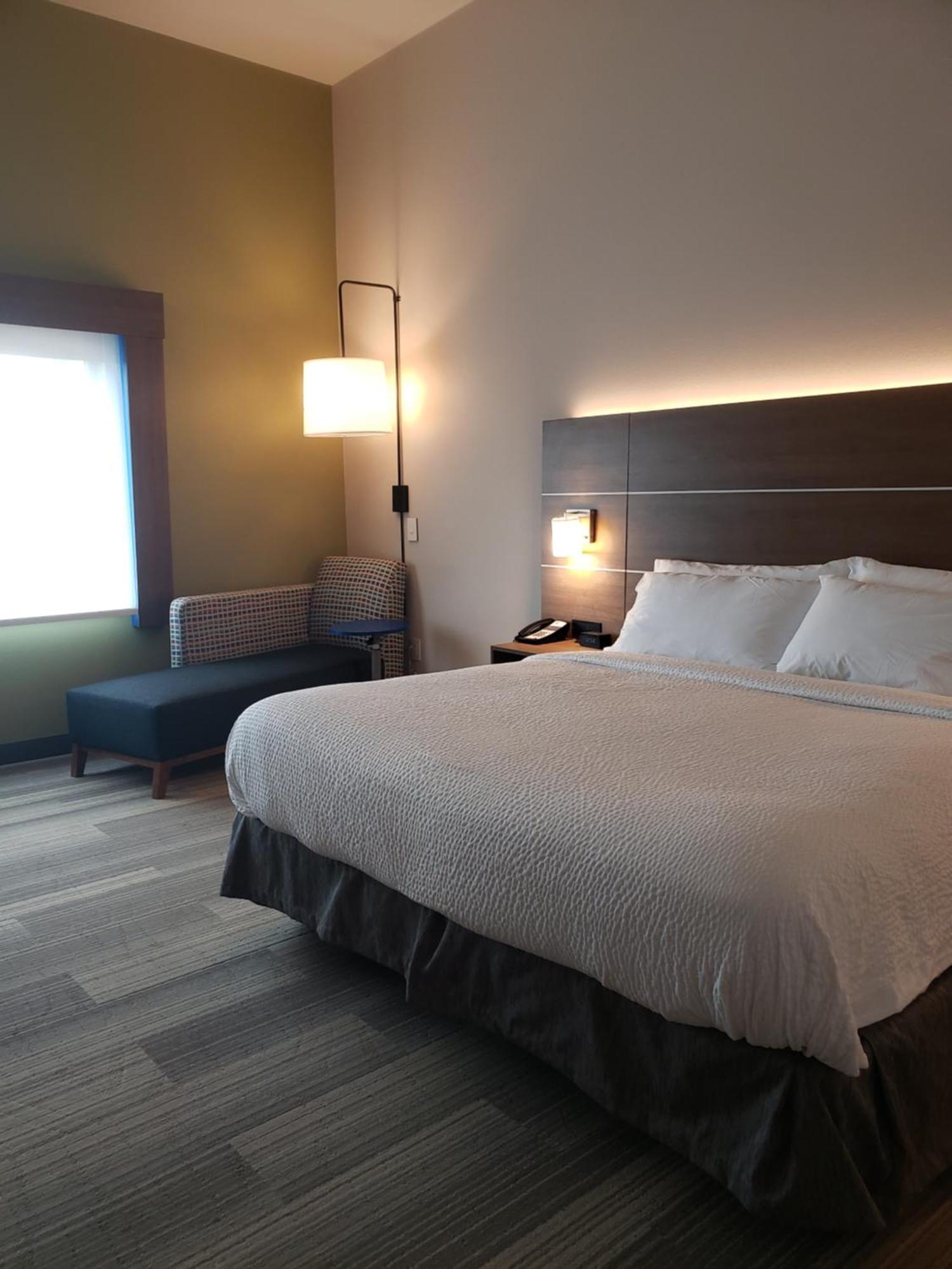 Holiday Inn Express & Suites Kingsland I-95-Naval Base Area By Ihg Exterior foto